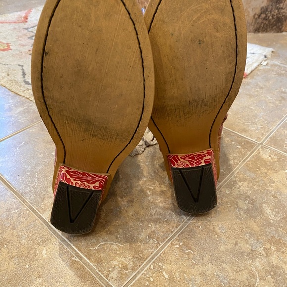 Soffia Brown Floral Tie Accent Leather Vintage Knee High Boots - Picture 7 of 9